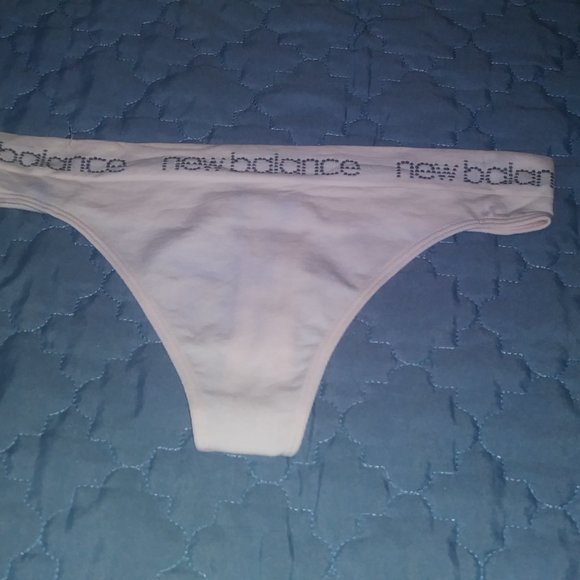 NEW BALANCE Panties Thong Color Tan, Size M - Picture 3 of 6